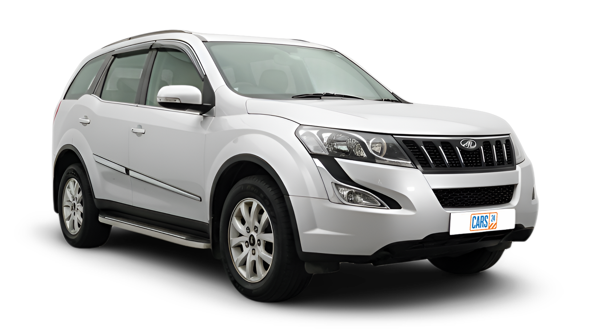 Mahindra XUV500-img